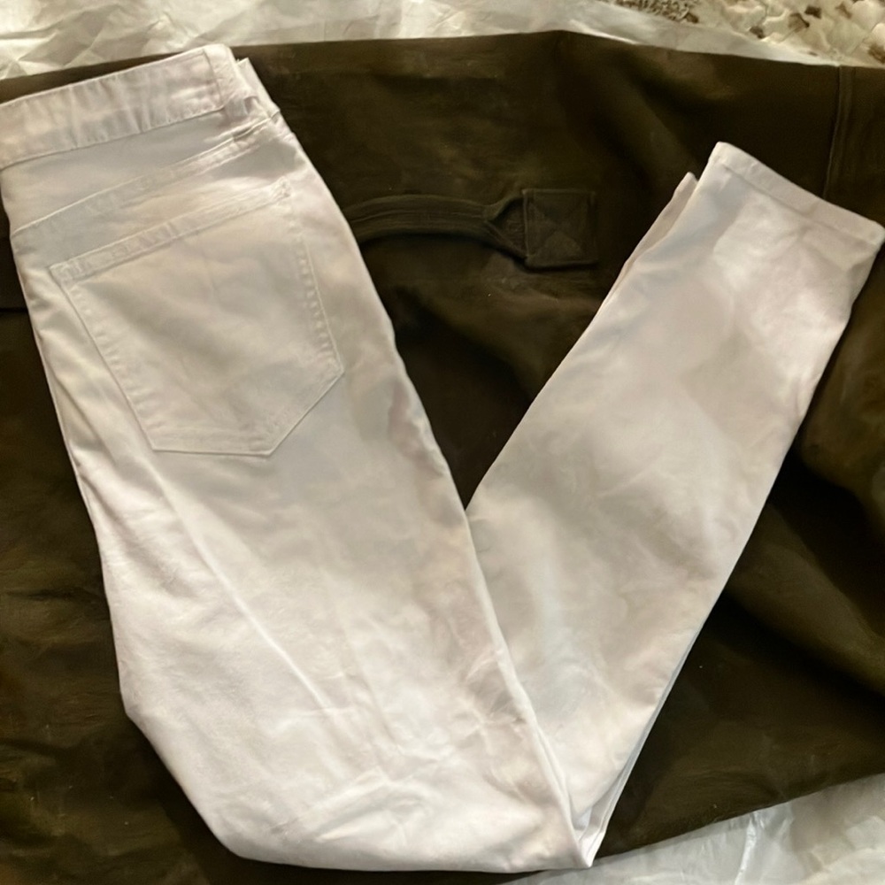 No Boundaries Women's Skinny White Jeans